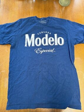 ModelCo Especial Navy Logo T-Shirt